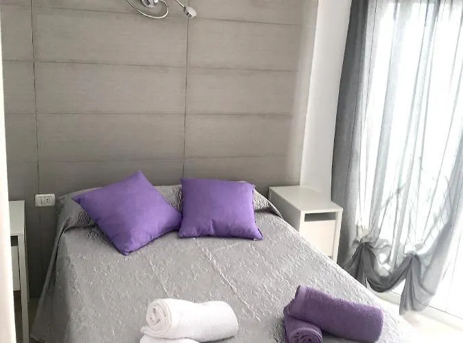 Charming In Playa De La Américas With Sea View