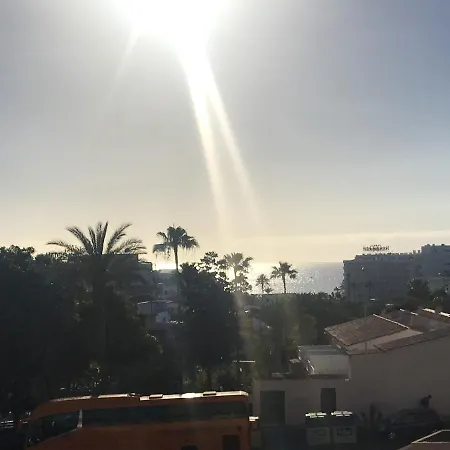 Charming In Playa De La Americas With Sea View Hébergement de vacances