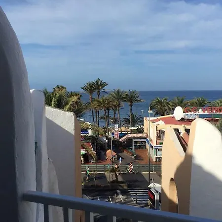Charming In Playa De La Americas With Sea View Плая-де-лас-Америкас